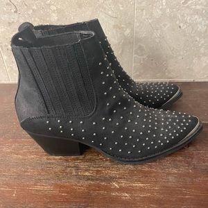 Very Volatile Western studded ankle boot. Size 8 1/2